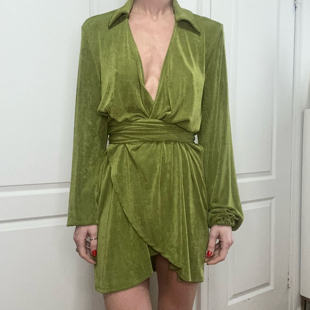 Princess Polly Green Cocktail Dress with Plunge Neckline